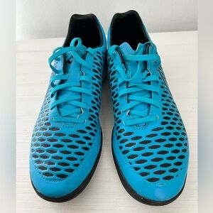 NIKE men’s blue sneakers